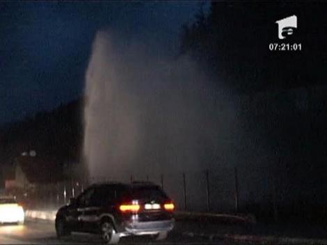 O uriasa "fantana arteziana" a aparut in Busteni