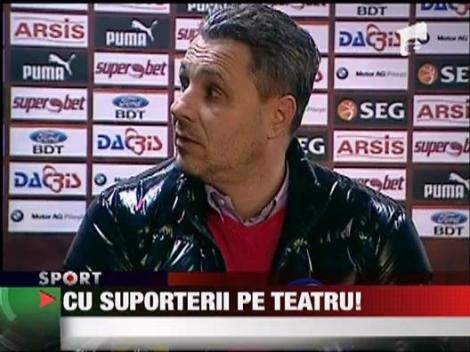 Rapid, cu suporterii pe teatru