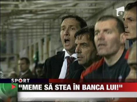 Boloni: "Meme sa stea in banca lui!"