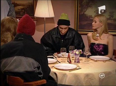 Telecomandatii merg la restaurant