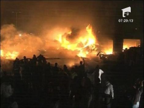 Avion prabusit in plin oras