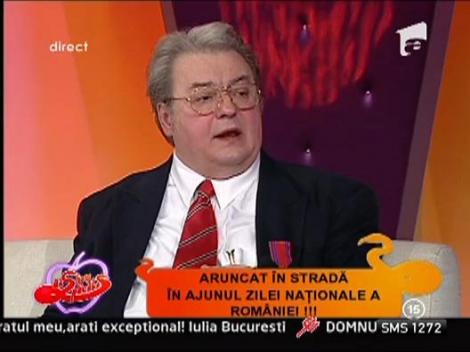 C.V. Tudor: "Basescu nu a venit la parada din cauza problemelor de sanatate!"