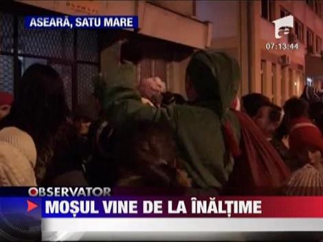 Mos Nicolae vine de la inaltime