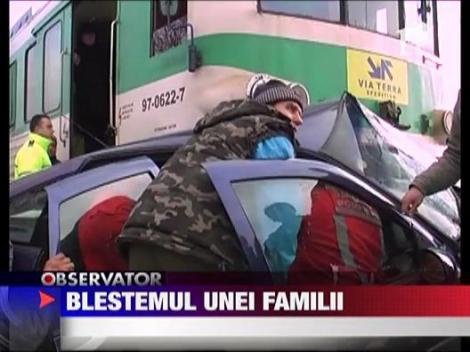 Blestemul unei familii! Masina lovita de tren
