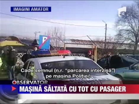 Masina saltata cu tot cu pasager