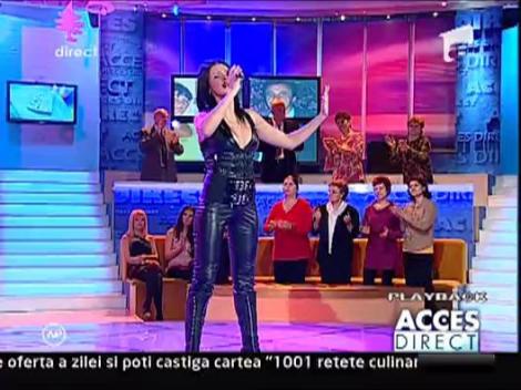 Lavinia - "A venit iar Craciunul"