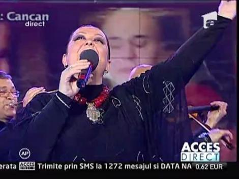 Monica Anghel si Mahala Rai Banda au cantat la Acces Direct