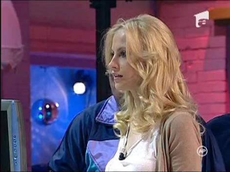 Naomi, farmacista groazei