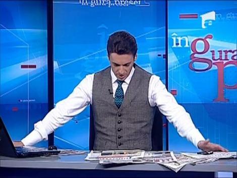 Mircea Badea: “De ce le trebuie iPad-uri?”