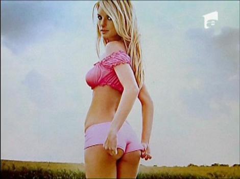 Mircea Badea: “Ce oribile tatuaje are Megan Fox”