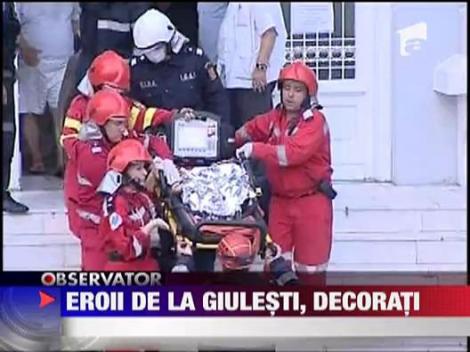 Eroii de la Giulesti, decorati