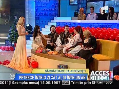 Nicoleta Voica ghiceste in palma pentru 100 lei