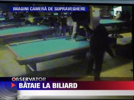 Bataie in sala de biliard