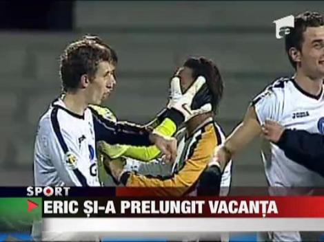 Eric si-a prelungit vacanta