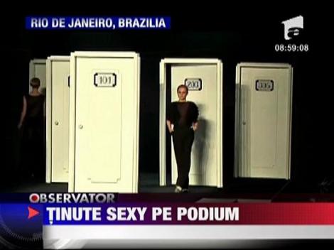 Tinute sexy pe podium la Rio de Janeiro