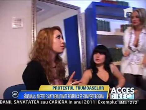 Protestul fotomodelelor impotriva scumpirii benzinei