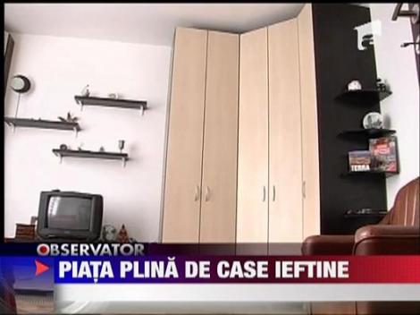 Piata plina de case ieftine