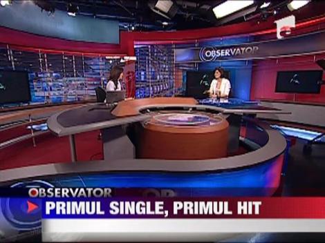 Ellie White, primul single, primul hit