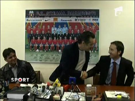 Piturca: "MM vrea sa-l schimbe pe Lacatus"