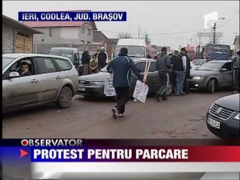 Protest pentru parcare in fata primariei din Codlea