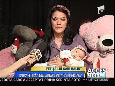 Denisa, fiica mai mare a lui Gabi Balint - foarte atasata de Raluca Petrica