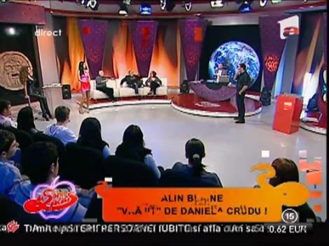 Daniela Crudu e botezata pacatos de Alin Blaine