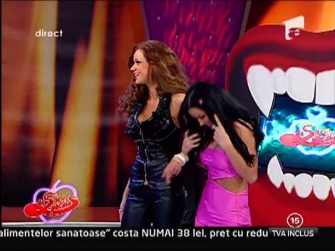 Bianca rade de rochia Danielei Crudu