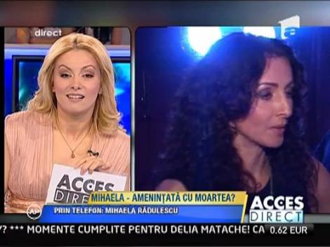 Singurele activitati ale Mihaelei: mama si scriitoare