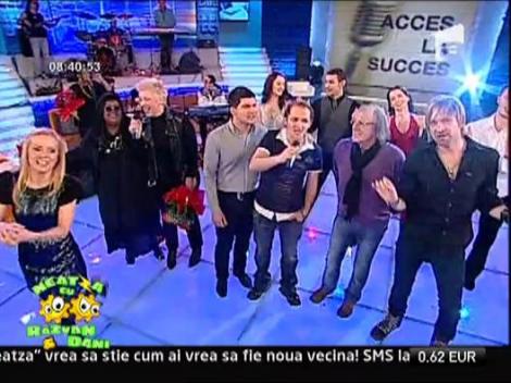 Urari de La Multi Ani