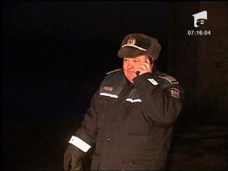 Un barbat neidentificat a cazut in gol de pe podul de la Agigea