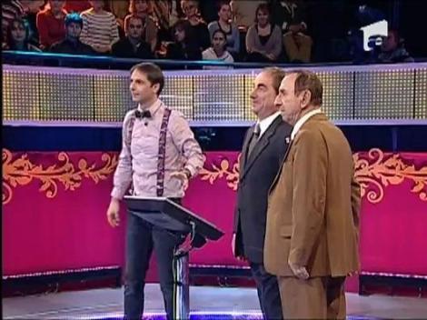 Blonda suprema merge in finala