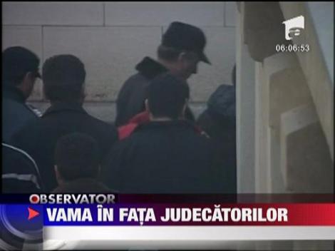 Curatarea vamilor continua