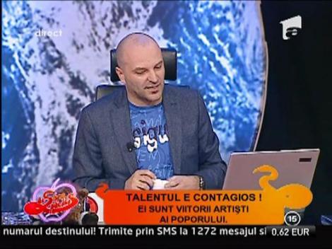 Elvis Presley, imitat la Un show pacatos