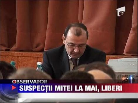 Suspectii mitei de la MAI, liberi