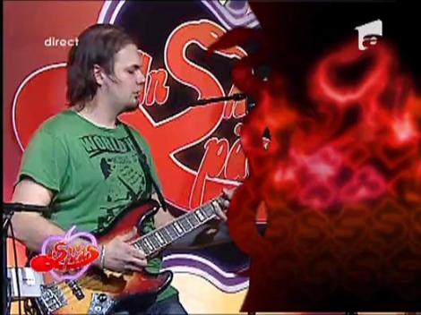 Contraband - Fly away