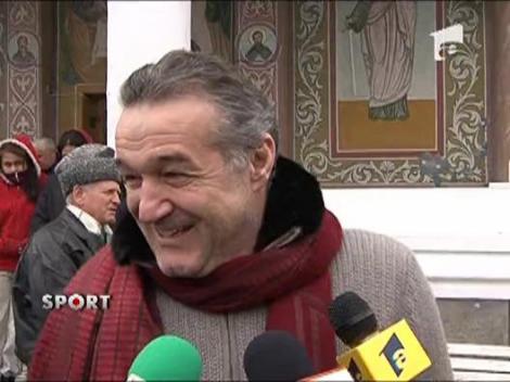 Steaua, aglomeratie in aparare