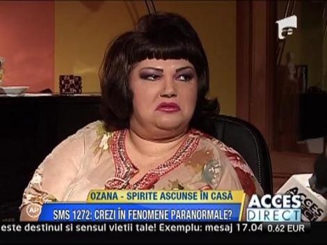 Ozana Barabancea vorbeste singura prin casa