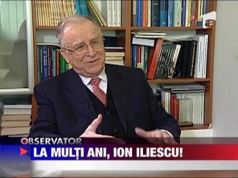 Ion Iliescu isi petrece aniversarea intr-un hotel de lux din Capitala