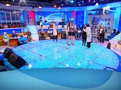 Alexandra si Monica Anghel au castigat Acces la succes