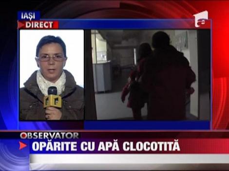 UPDATE / Doi copii, opariti grav cu apa clocotita