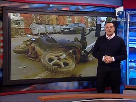 O soferita a spulberat un scuter in Iasi