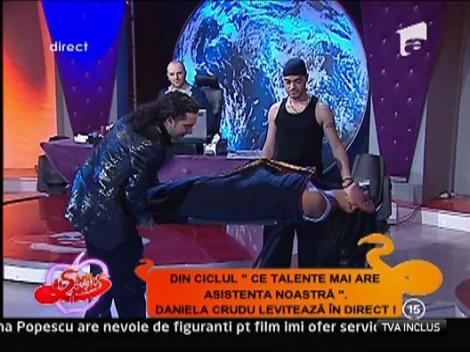 Daniela Crudu leviteaza in direct!