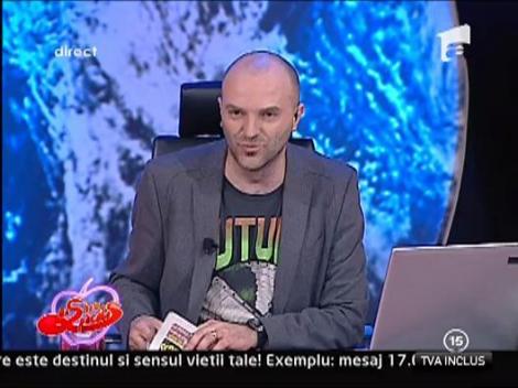 Oana Zavoranu e aparata de mama renegata