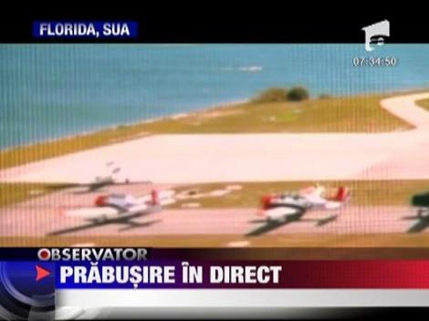 Prabusirea unui avion in mare, filmata in Florida