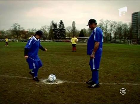 Fotbal! Romania vs Insula Funafuti