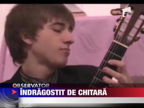 Mircea, chitaristul care ne face mandri peste hotare