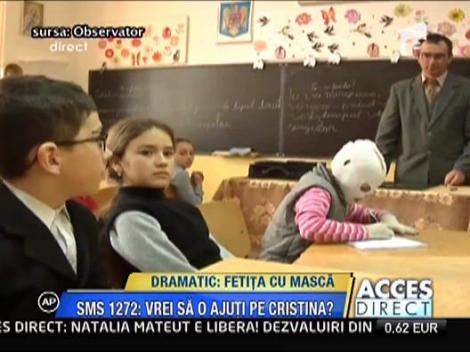 Dramatic: Fetita cu masca