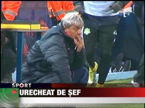 Meme, urecheat de sef