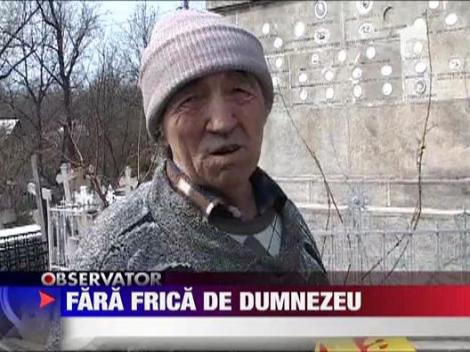 Profanatori de morminte, prinsi de politie