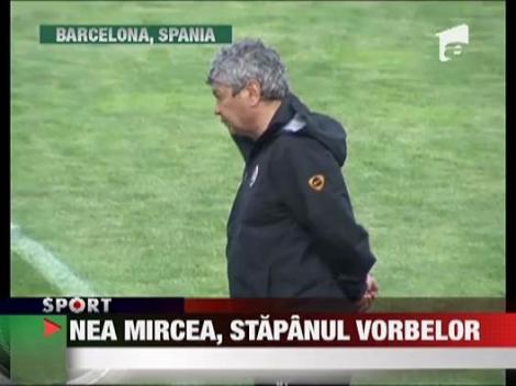 Mircea Lucescu, dialog in 6 limbi